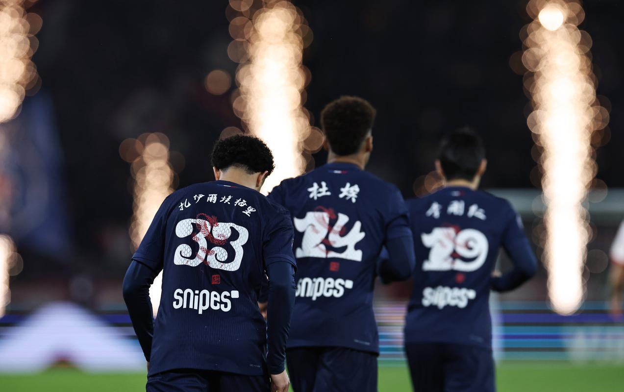 东体：阿苏埃最快16日返回上海，陈晋一最早19日归队（据东体报道，阿苏埃有望16日回沪，陈晋一最早19日归队）