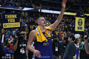 懂球帝12周年120大瞬间1／4决赛：德拜梅磊包揽，谁将杀出半区？（懂球帝12周年120大瞬间八强战：德拜梅磊包场，谁能突围半区？）