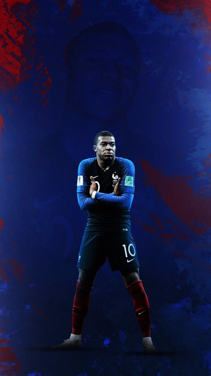 皇马本泽马梅开二度助球队取胜（本泽马双响助皇马告捷）