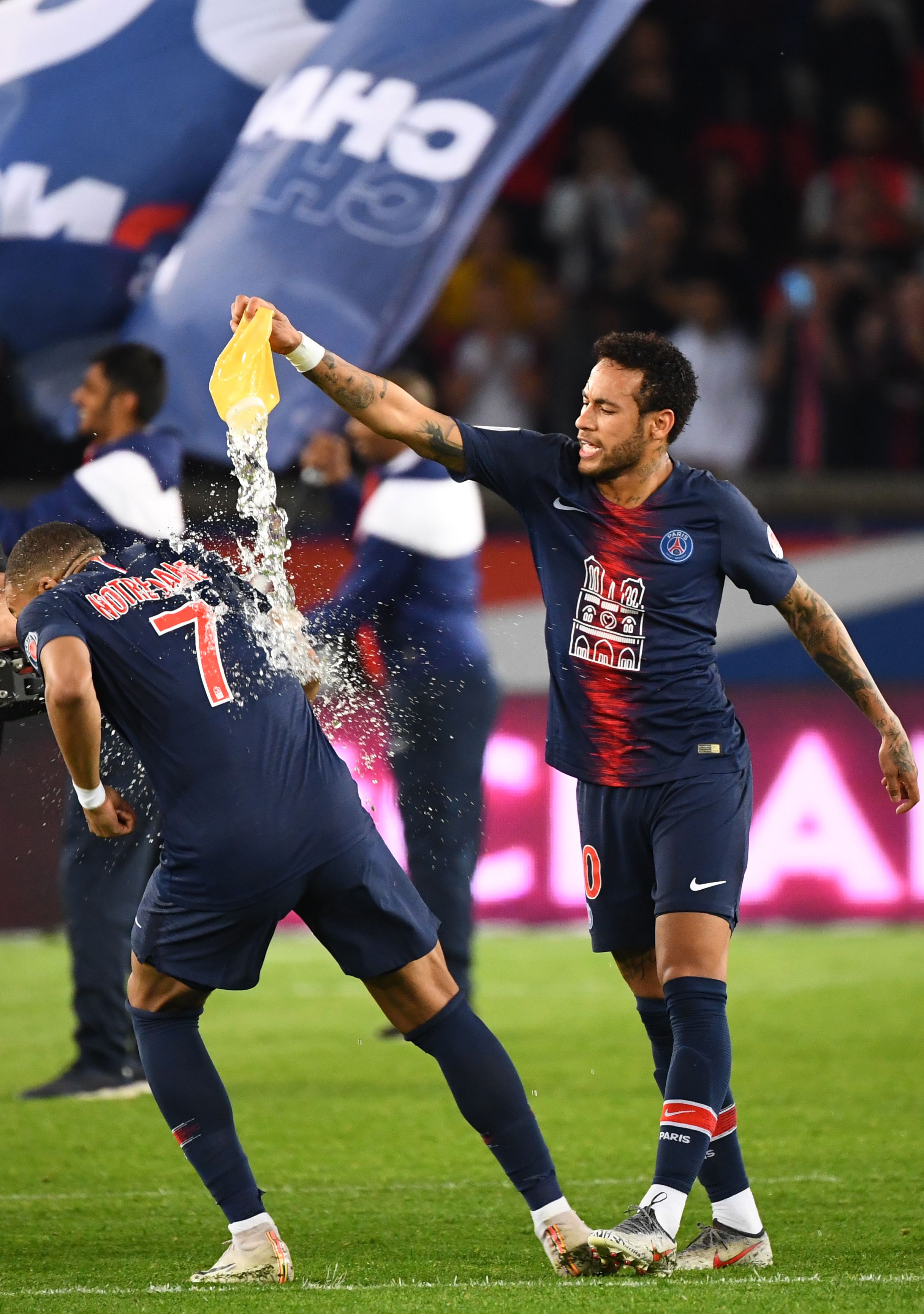 英媒：世界杯将安排半场采访，赛前发布会提前至比赛前两天（英媒：世界杯半场将设采访，赛前发布会提前到赛前两天）