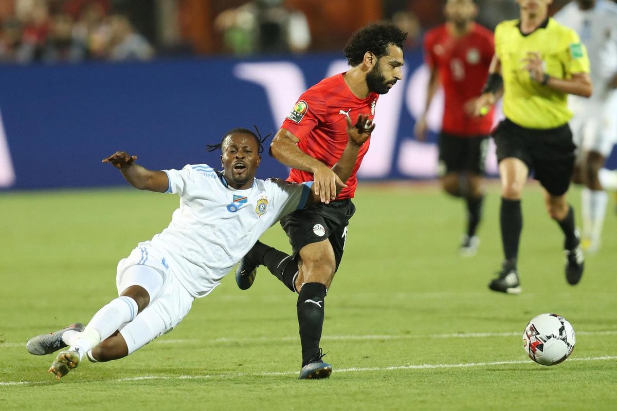 路易斯-迪亚斯本赛季德甲3次单场传射，同期五大联赛并列第一（德甲本赛季路易斯-迪亚斯已3场完成传射，同期五大联赛并列第一）