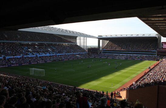萨里：看到空荡荡的看台，我有些难过（萨里坦言：面对空荡看台，我感到难过）