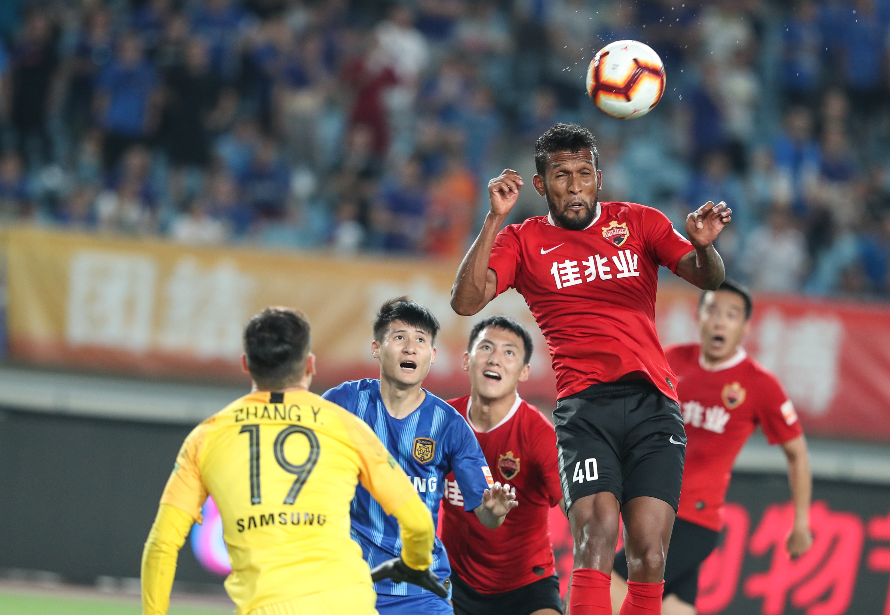 孔蒂：穆里尼奥的履历说明了他的伟大；意甲已变得更加欧洲化（孔蒂：穆里尼奥的成就彰显其伟大，意甲愈发欧洲化）