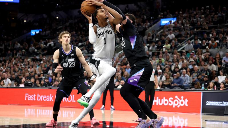 剑南春｜多特2-1客胜勒沃库森，安塞尔米诺、阿德耶米建功（剑南春｜多特客场2-1击败勒沃库森，安塞尔米诺与阿德耶米进球）