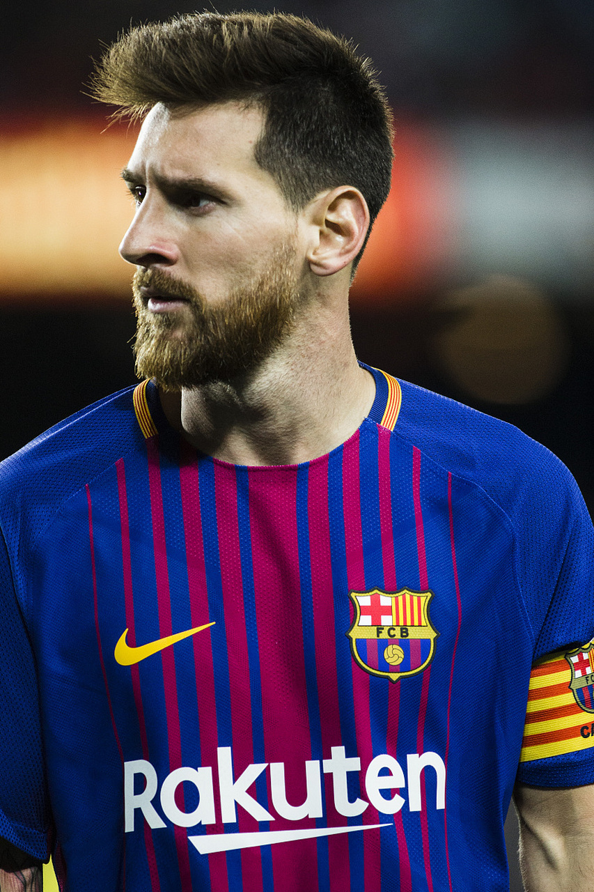 凯尔：阿德耶米被换下完全合理；他今天的行为不对，会被罚款（凯尔：阿德耶米被换下理所应当；他今日举动不当，将遭罚款）