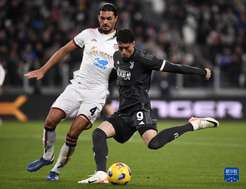 执教俱乐部前1000场场均积分前10：瓜迪奥拉第1，穆里尼奥第2（俱乐部执教首1000场场均得分前十：瓜迪奥拉居首，穆里尼奥次席）