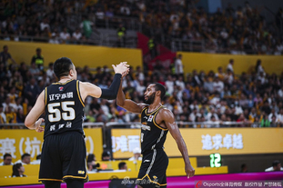 德国U21大名单：17岁卡尔入选，比朔夫、阿尔扬-伊布在列（德国U21公布大名单：17岁卡尔入围，比朔夫、阿尔扬-伊布在内）