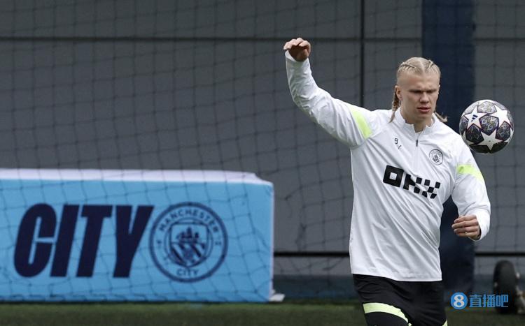 切尔西队长里斯詹姆斯26岁生日，34次欧冠出场助蓝军登顶（里斯·詹姆斯26岁生日：切尔西队长34场欧冠曾助蓝军加冕）