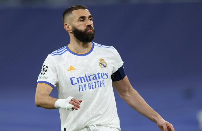 德转列本赛季30岁以上选手进球排行榜：凯恩领跑，...（德转发布本赛季30岁以上球员进球榜：凯恩暂居榜首）